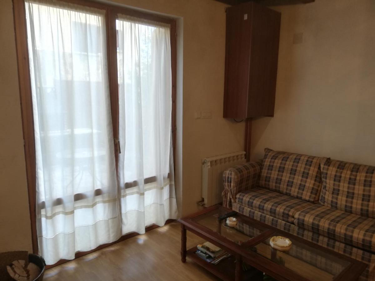 ビジャノバ Pequeno Adosado De Montana Con Terrazaヴィラ エクステリア 写真
