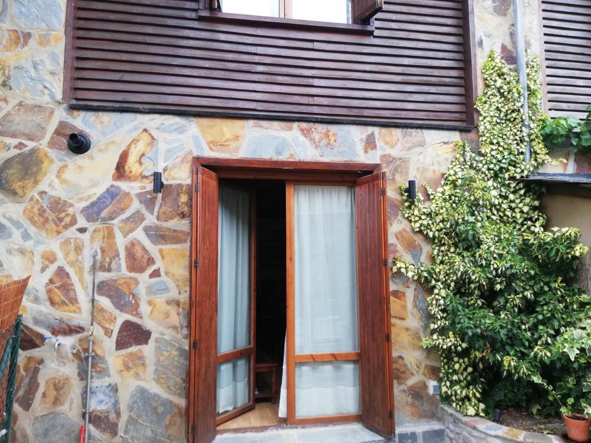 ビジャノバ Pequeno Adosado De Montana Con Terrazaヴィラ エクステリア 写真